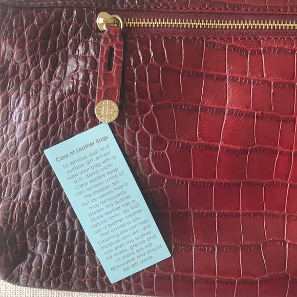 Antonio Melani red leather clutch - Picture 6 of 6